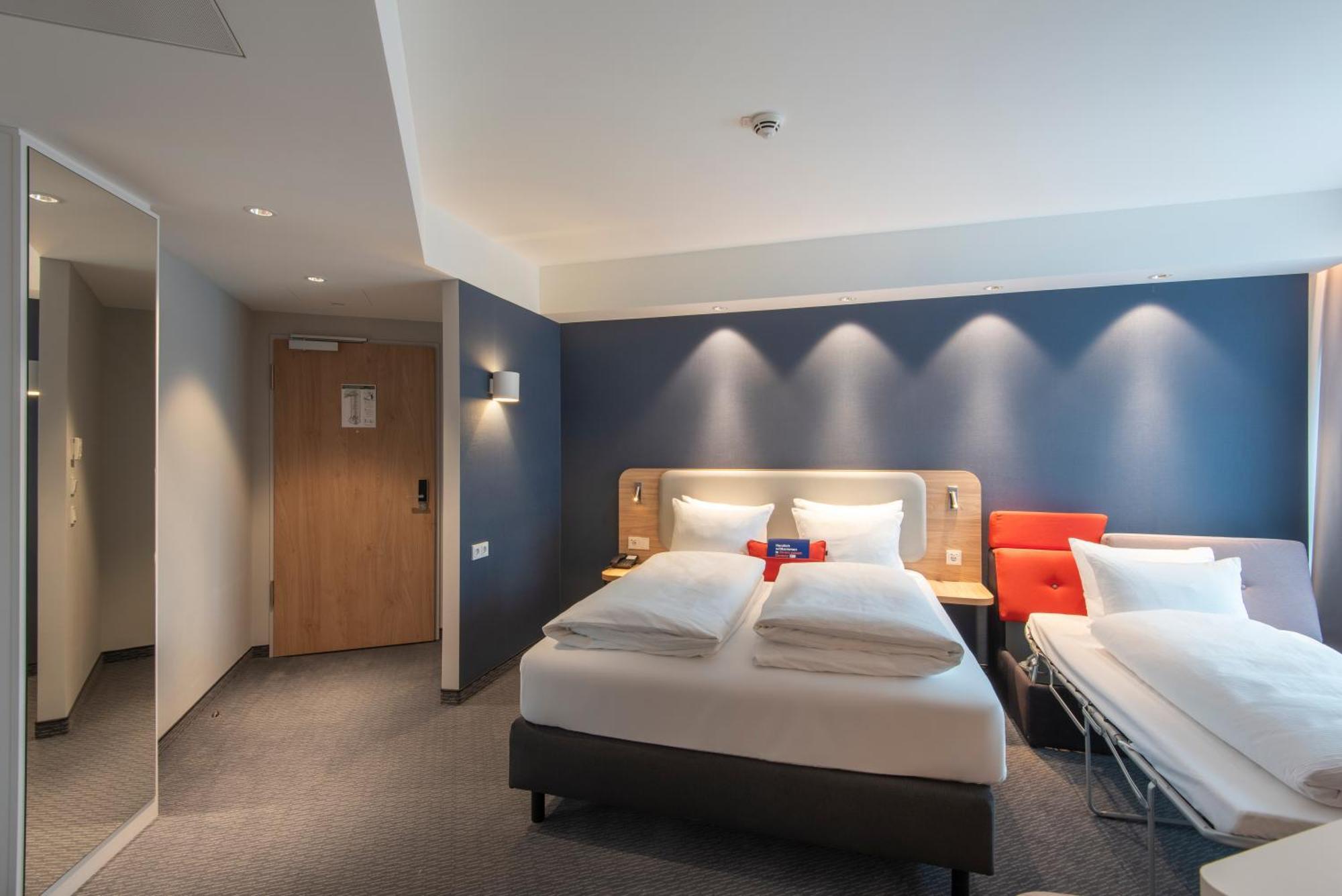 Holiday Inn Express Heilbronn By Ihg Dış mekan fotoğraf