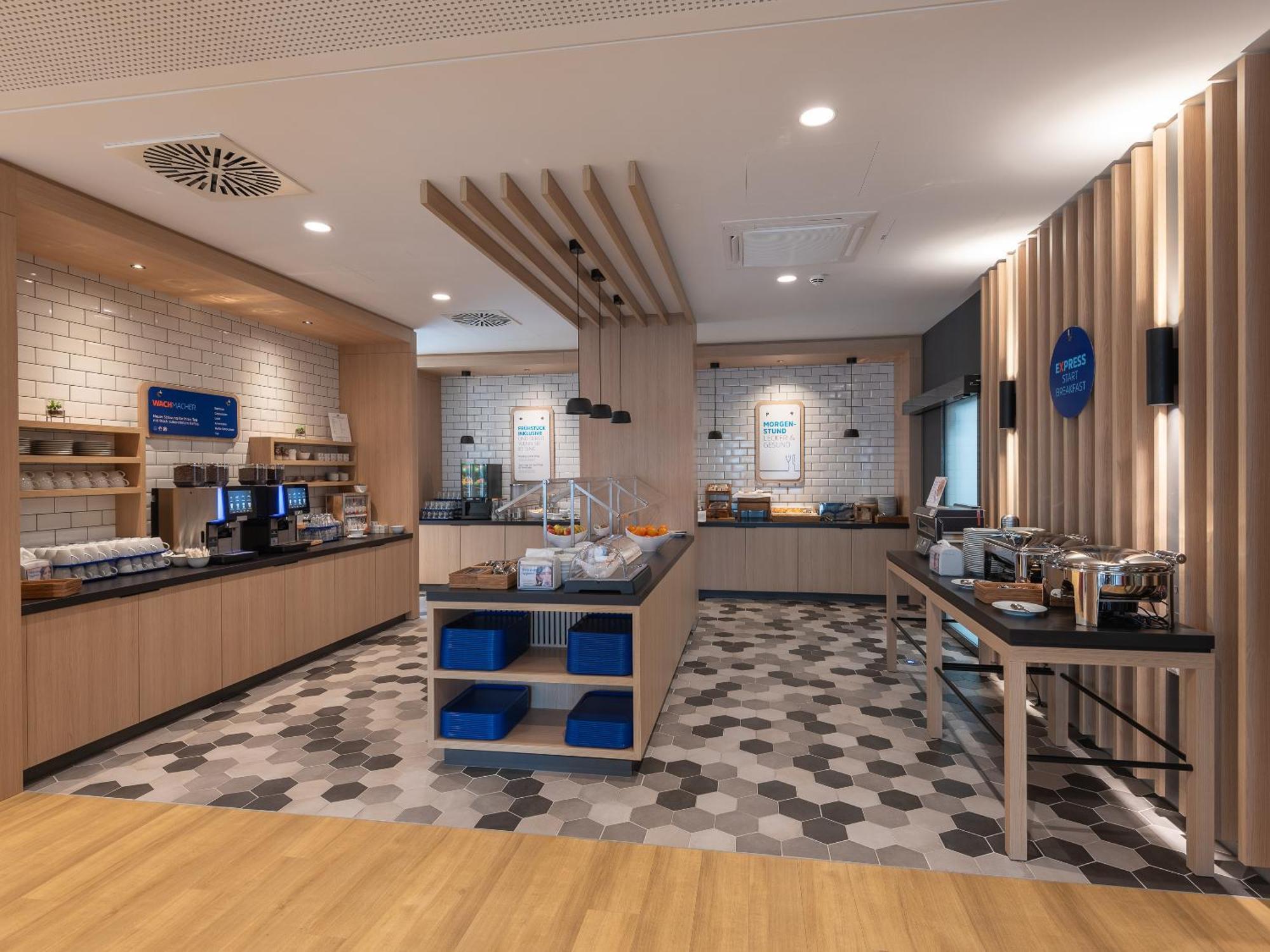 Holiday Inn Express Heilbronn By Ihg Dış mekan fotoğraf