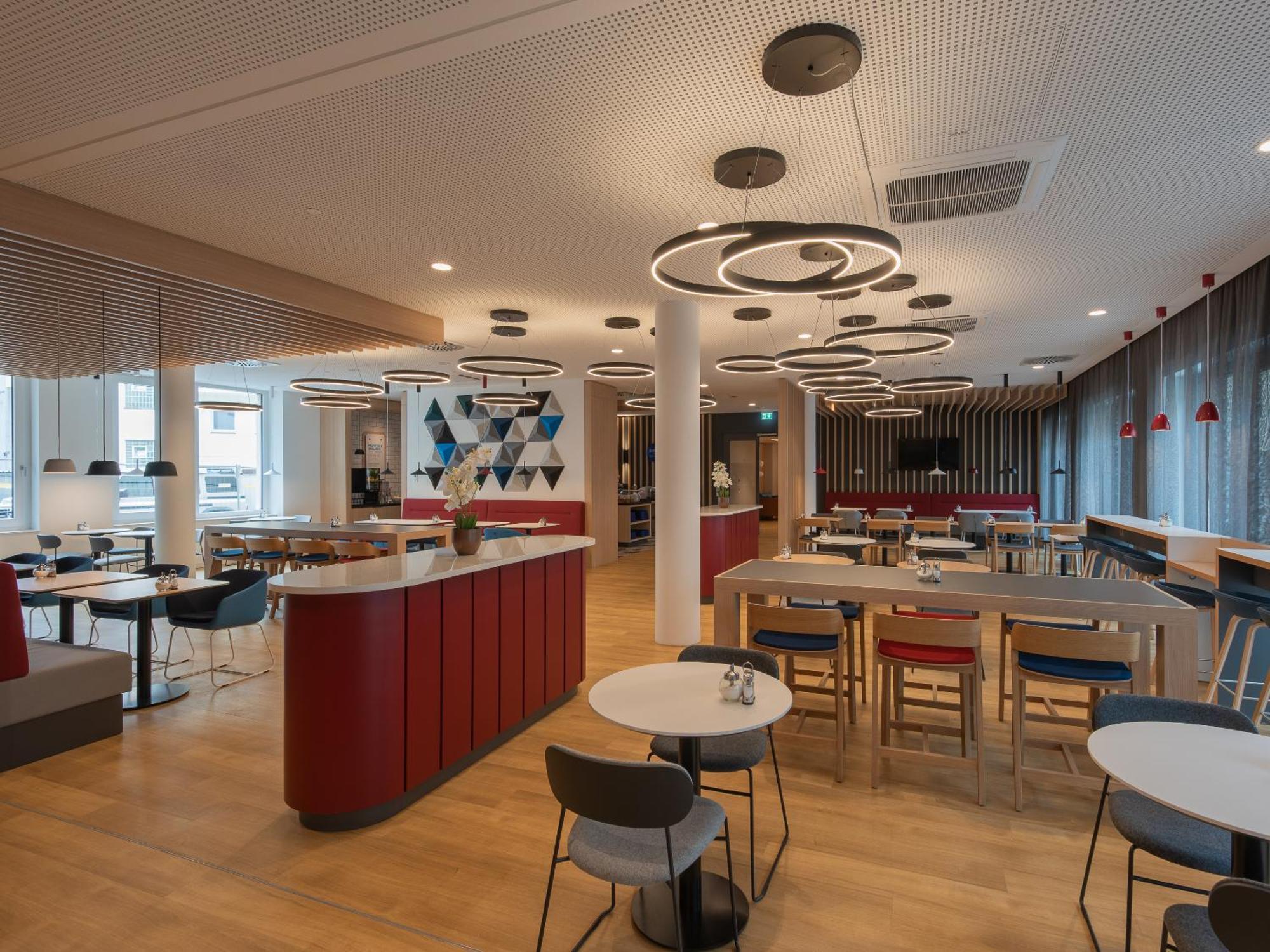 Holiday Inn Express Heilbronn By Ihg Dış mekan fotoğraf